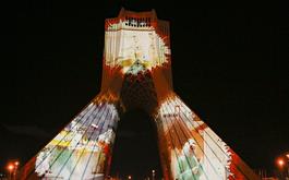 اجرای ویدئو مپینگ در برج آزادی به مناسبت روز پزشک