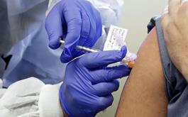 دولت انگلیس به دنبال داوطلبانِ بیشتر برای شرکت در آزمایشات واکسن کرونا