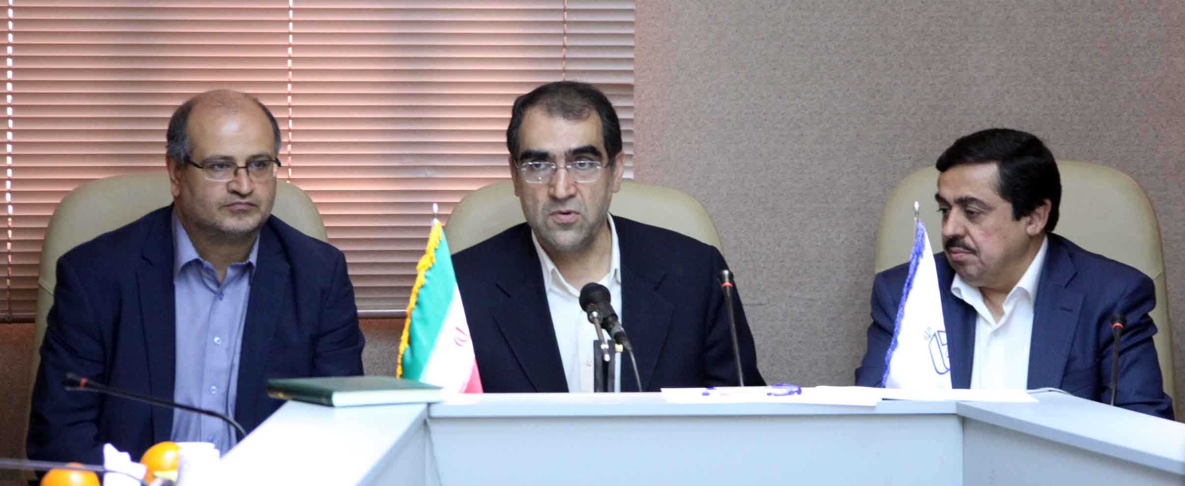 با حضور وزیر بهداشت جلسه رؤسای شوراهای هماهنگی استان‌ها در سازمان‌ نظام پزشکی جمهوری اسلامی ایران برگزار گردید.