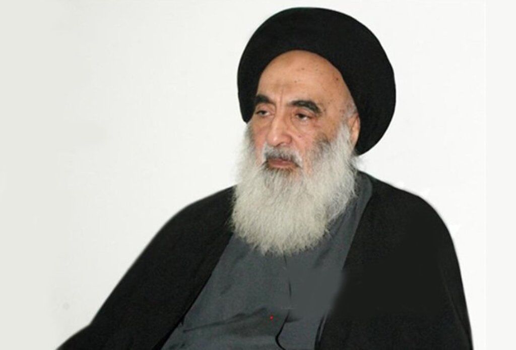 حضرت آیت الله سید علی سیستانی مرجعیت عالی دینی عراق به پرسشی درباره مراسم محرم و عزاداری حضرت ابا عبدالله (ع)در ایام کرونا پاسخ داد. 