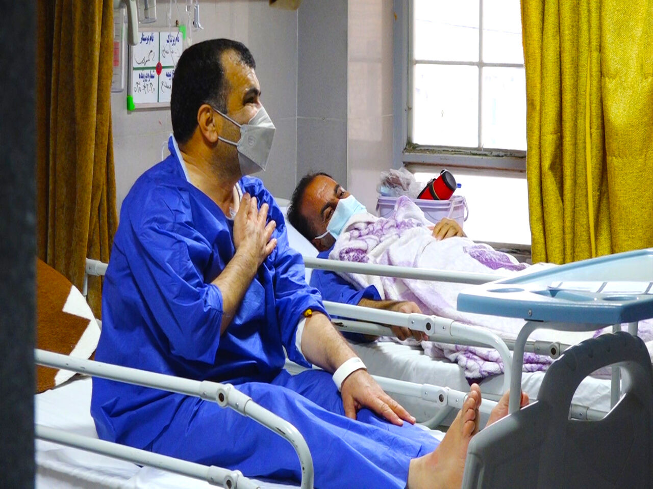 رئیس نظام پزشکی زنجان: از مراجعات غیرضروری به مراکز درمانی بپرهیزید