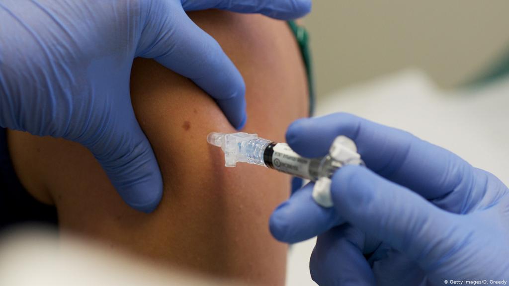 روسای نظام پزشکی های سراسر کشور اسامی درخواست کنندگان واکسن کووید 19 رابر اساس ثبت در سامانه ارسال کنند