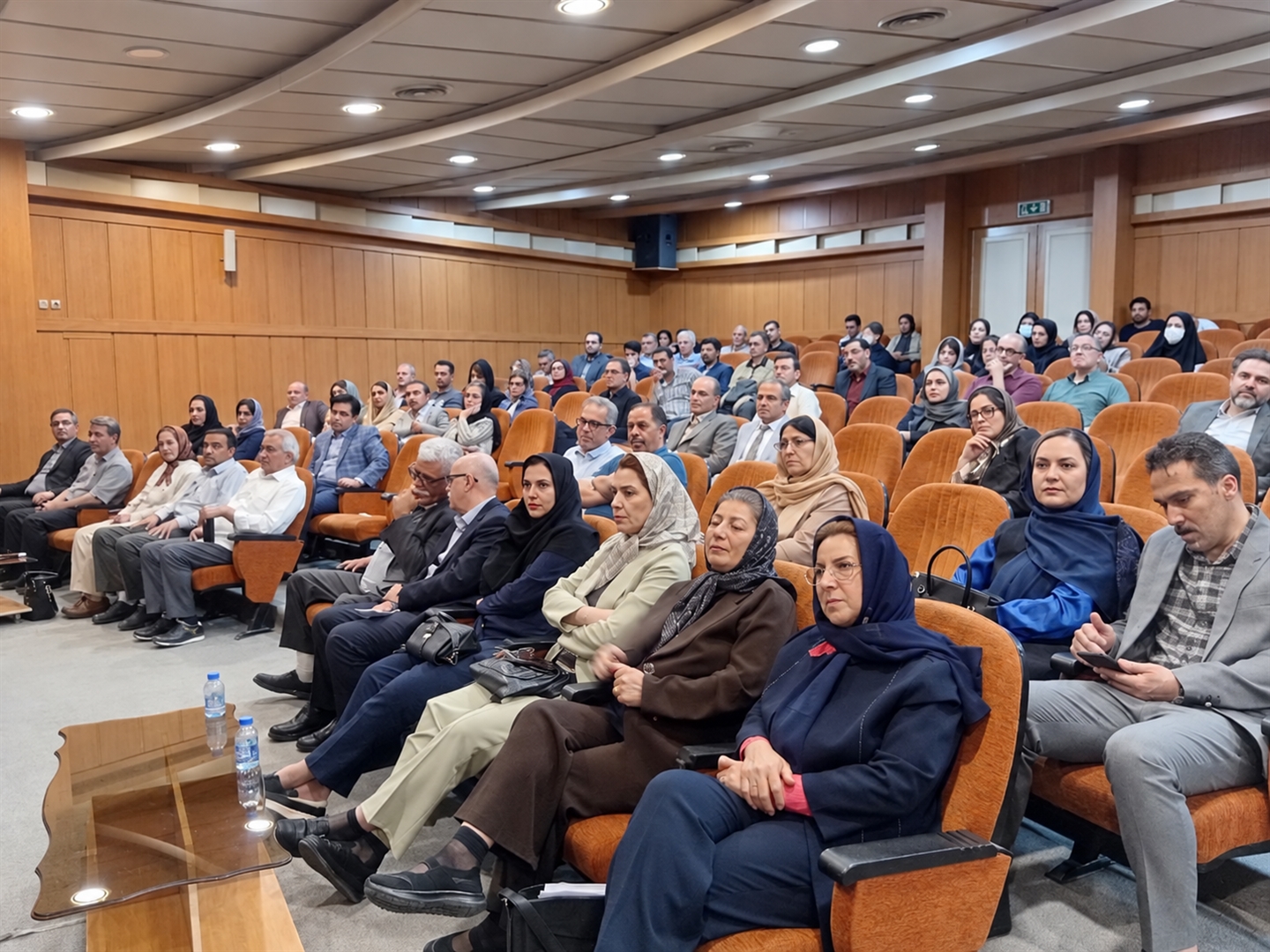 سمینار دو روزه آموزه‌های قانونی انتظامی و اخلاق پزشکی در خرم‌آباد برگزار شد