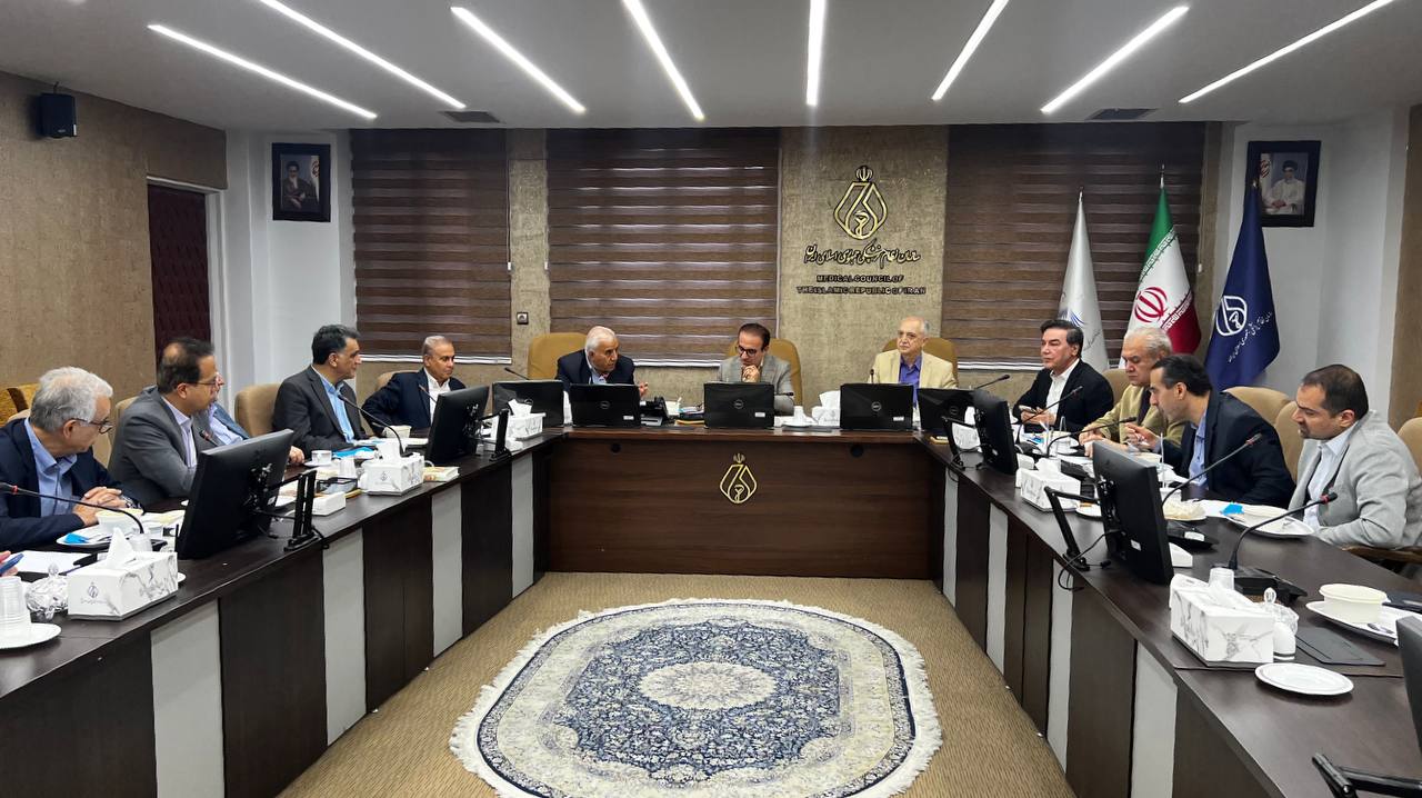 برگزاری جلسه هم‌اندیشی پیرامون مداخلات غیرمجاز پزشکی با حضور نمایندگان انجمن‌های علمی
