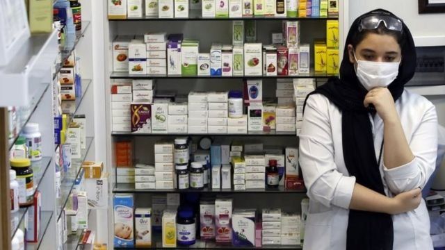 گزارش رویترز از "مشکلات ایران برای خرید دارو و غذا به رغم معافیت این کالاها از تحریم"